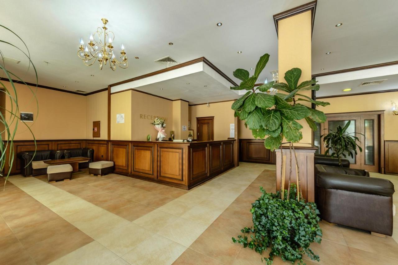 Хотел Магнолия, Hotel Magnoliya Паничиште Экстерьер фото